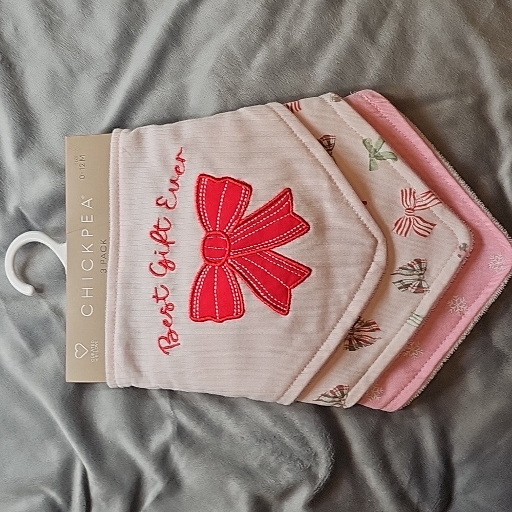 L Chickpea Bandana Bib Set, 3 pieces N W/o tags